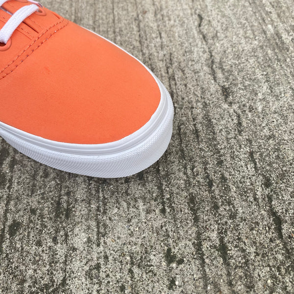 Authentic (Deck Club) -VANS CLASSIC LINE-