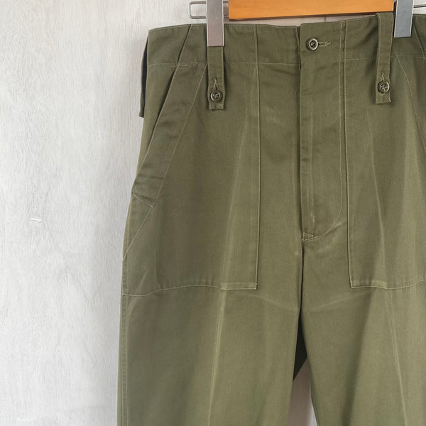 [ ONLY ONE ! ] U.K. OD LIGHTWEIGHT TROUSER'S / U.K.MILITARY