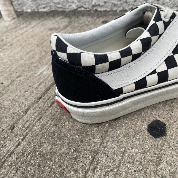 Bold Ni Distort -VANS CLASSIC LINE-