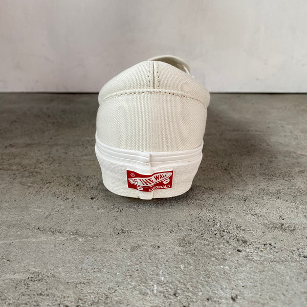 OG CLASSIC SLIP-ON (CANVAS) -VANS VAULT LINE-