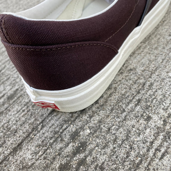 OG CLASSIC SLIP-ON (CANVAS) -VANS VAULT LINE-