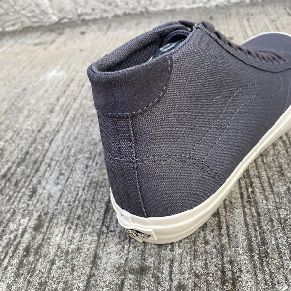 Court Mid (Canvas) -VANS CLASSIC LINE-