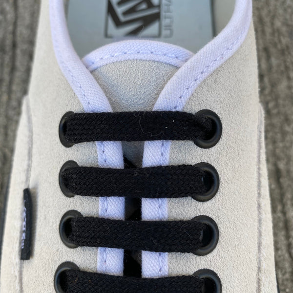 [FINAL ONE!] Authentic Suede / BlackSole -VANS CLASSIC LINE-