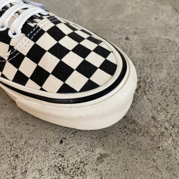 Authentic 44 Dx Anaheim Factory -VANS CLASSIC LINE-