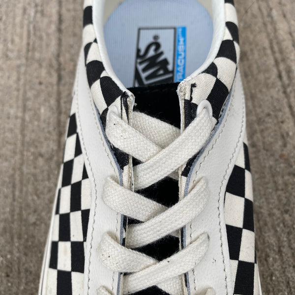 Bold Ni Distort -VANS CLASSIC LINE-