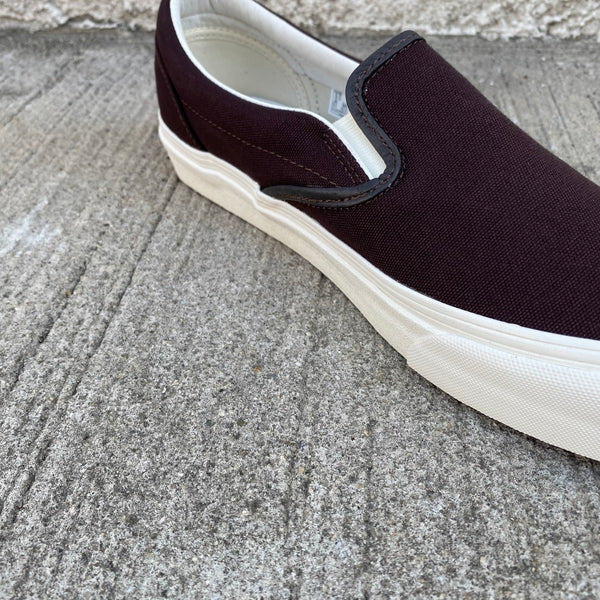 OG CLASSIC SLIP-ON (CANVAS) -VANS VAULT LINE-