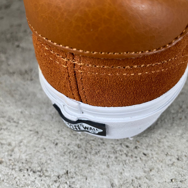 Slip-On 59 (Suede) -VANS CLASSIC LINE-