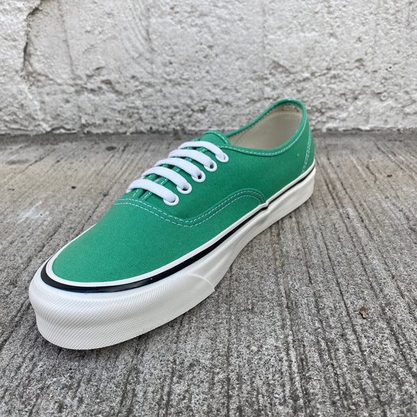 Authentic 44 Dx Anaheim Factory -VANS CLASSIC LINE-