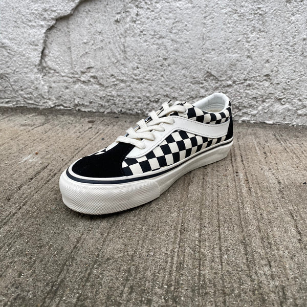 Bold Ni Distort -VANS CLASSIC LINE-