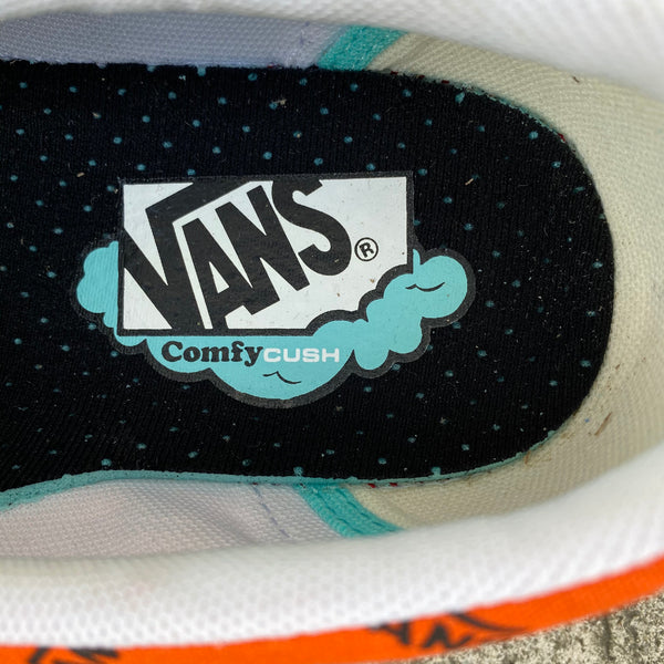 Comfycush Era 'Pinned' -VANS CLASSIC LINE-