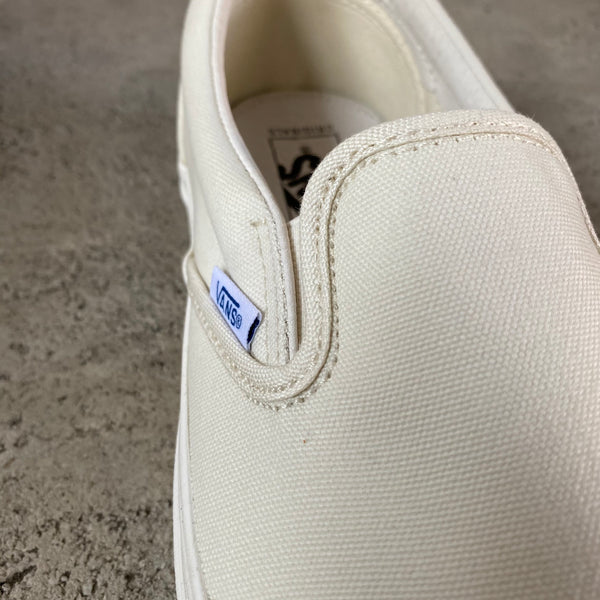 OG CLASSIC SLIP-ON (CANVAS) -VANS VAULT LINE-