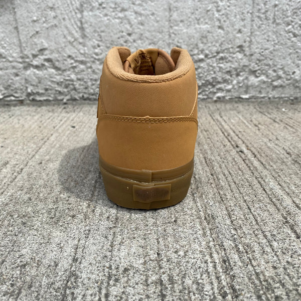 Half Cab (C & L) -VANS CLASSIC LINE-