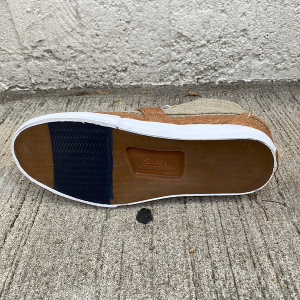 Sk8-Hi Boat Strap LX (Horween Strap) -VANS VAULT LINE-